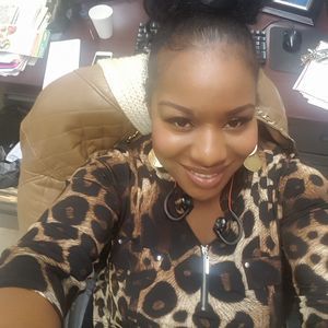 Meet your Posher, Jacqueline